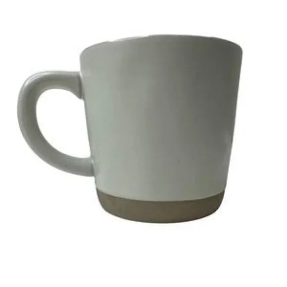 Hearth Hand Magnolia Stoneware Coffee Mug with Christmas Tree Design 16 oz